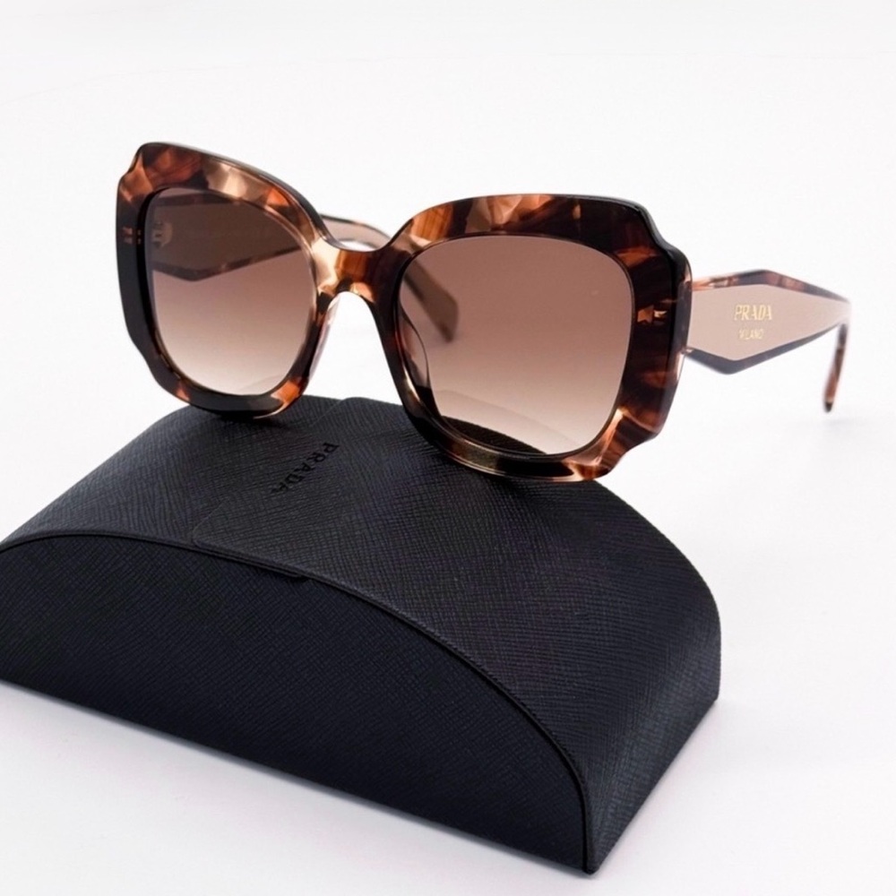 Prada-NEW